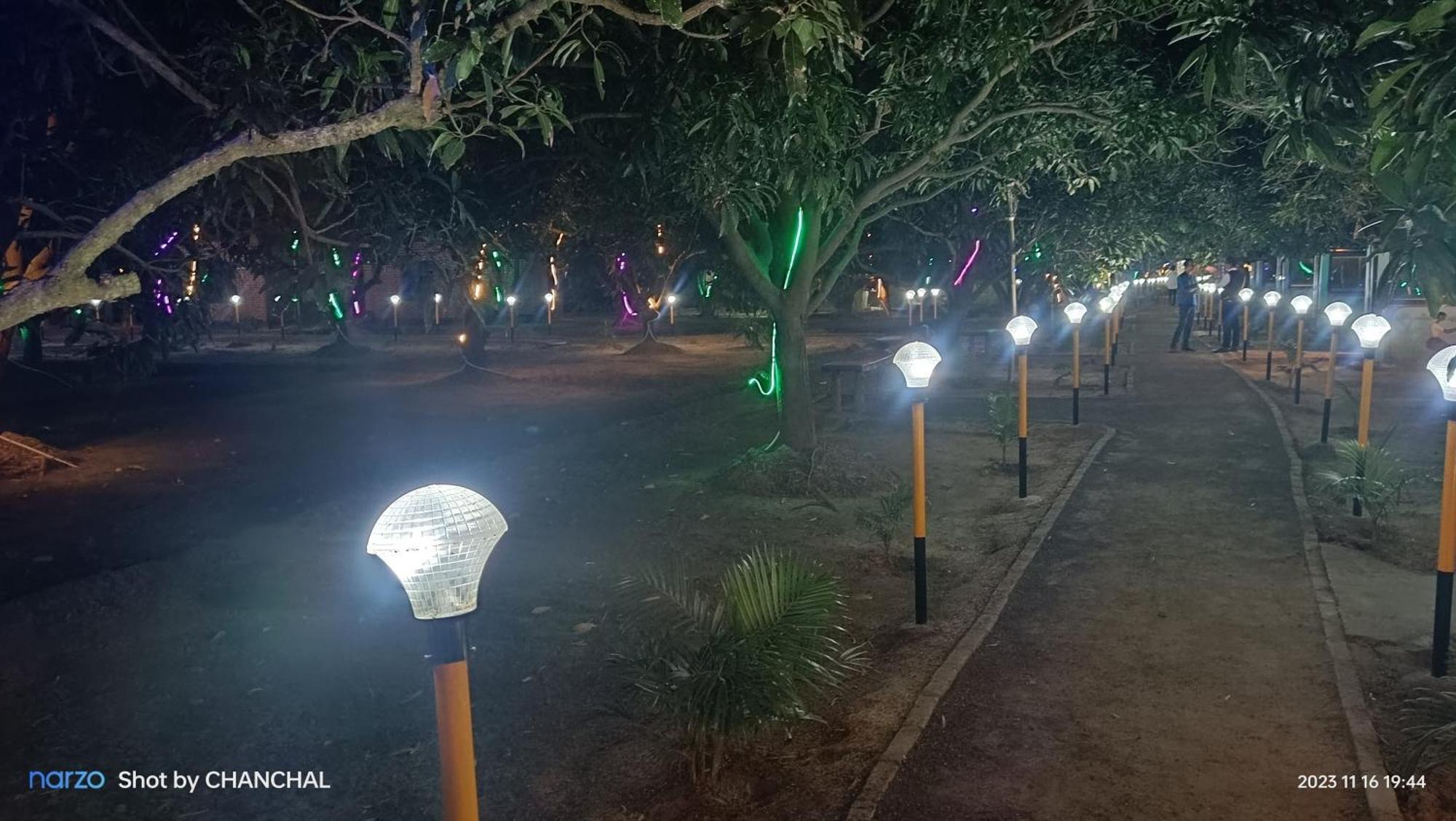 Modhubon Agro Tourism Hotell Bolpur Exteriör bild