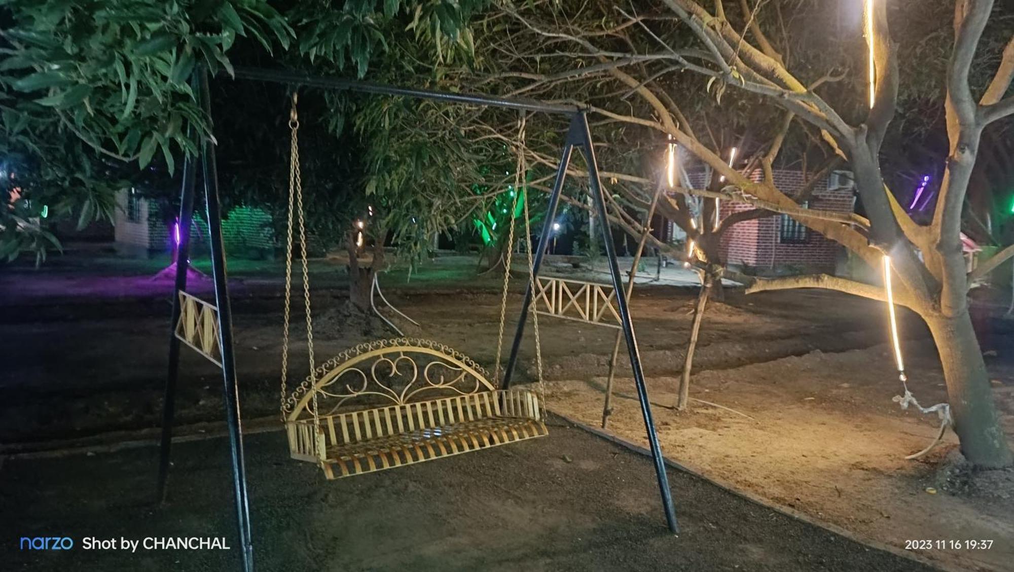 Modhubon Agro Tourism Hotell Bolpur Exteriör bild