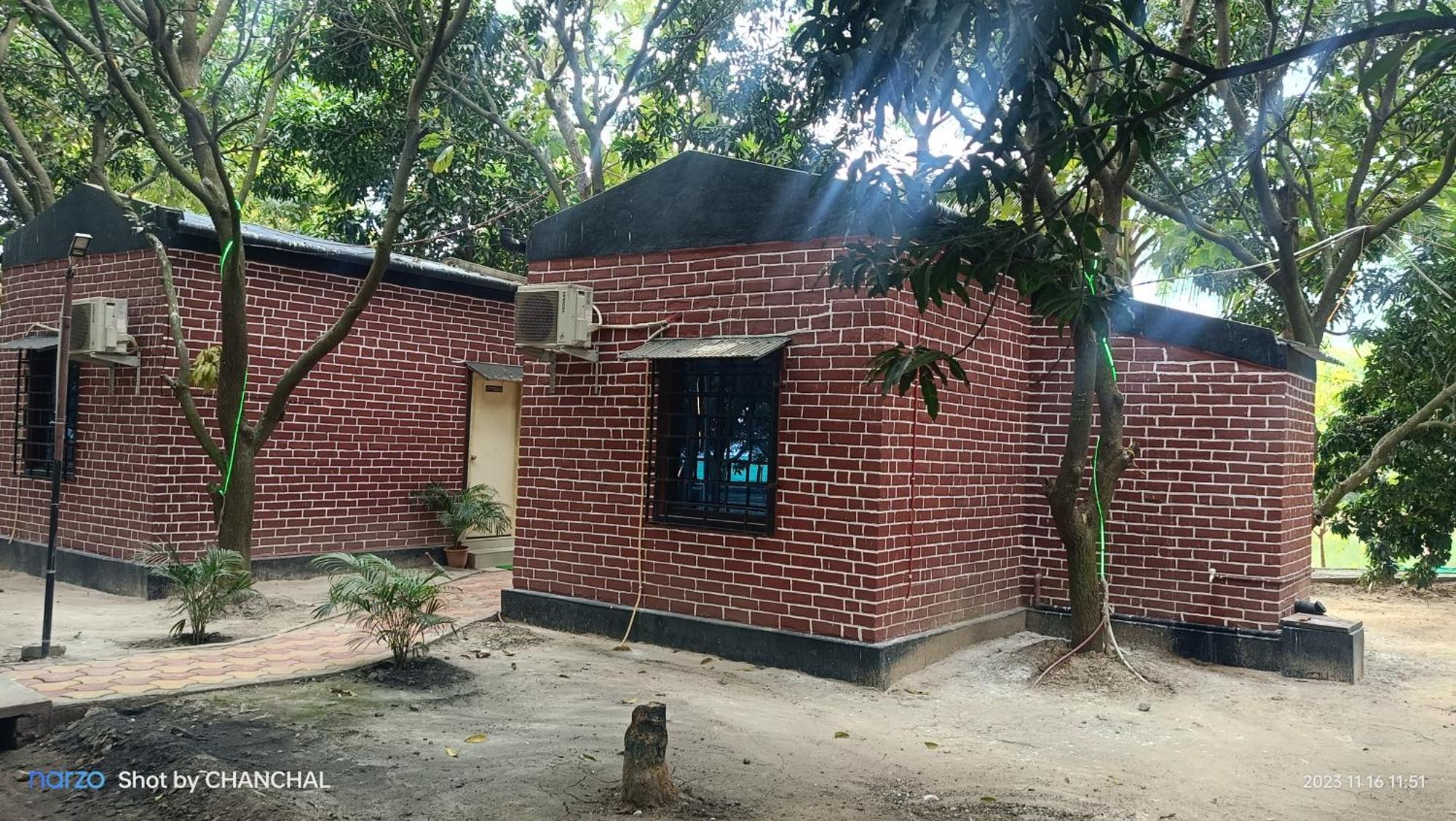 Modhubon Agro Tourism Hotell Bolpur Exteriör bild