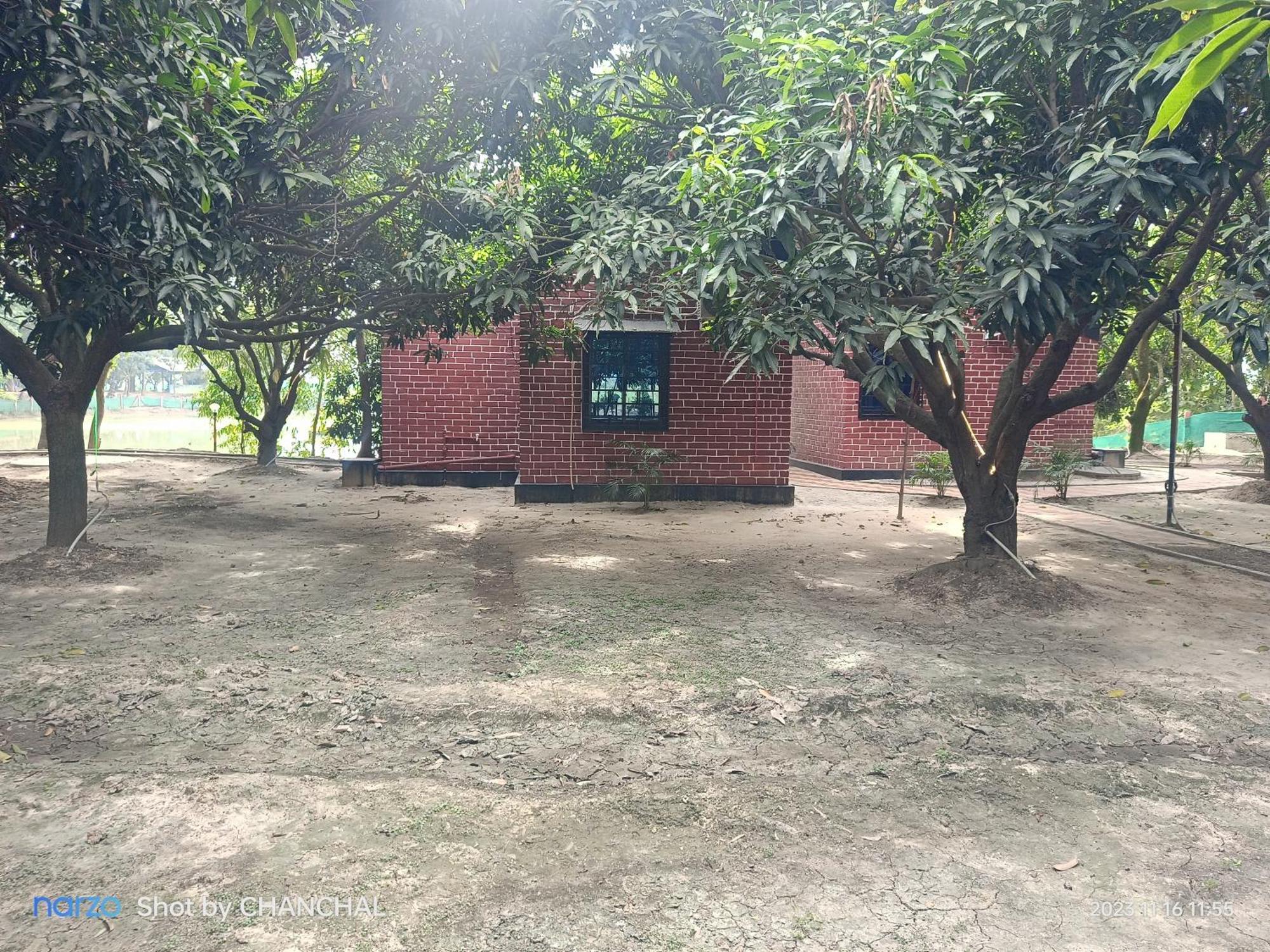 Modhubon Agro Tourism Hotell Bolpur Exteriör bild