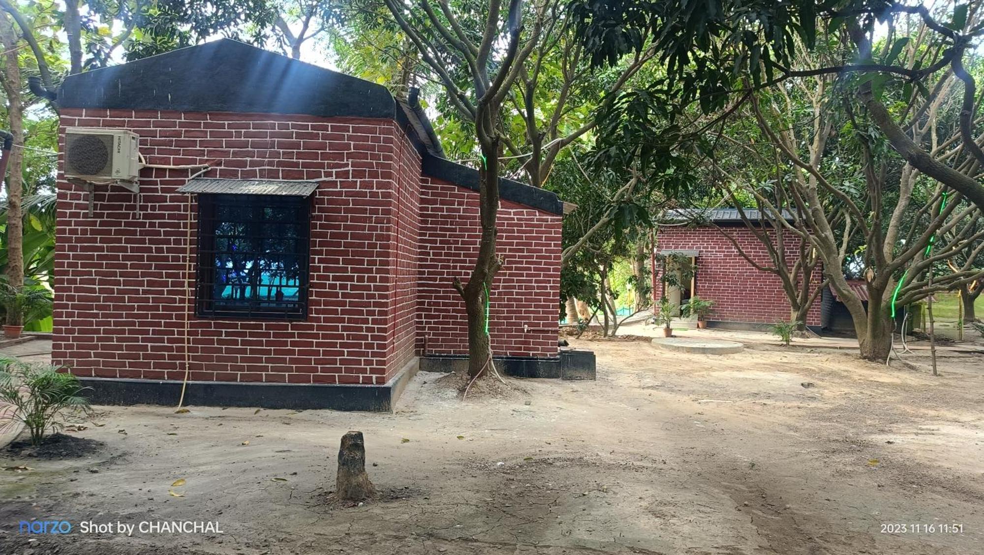 Modhubon Agro Tourism Hotell Bolpur Exteriör bild