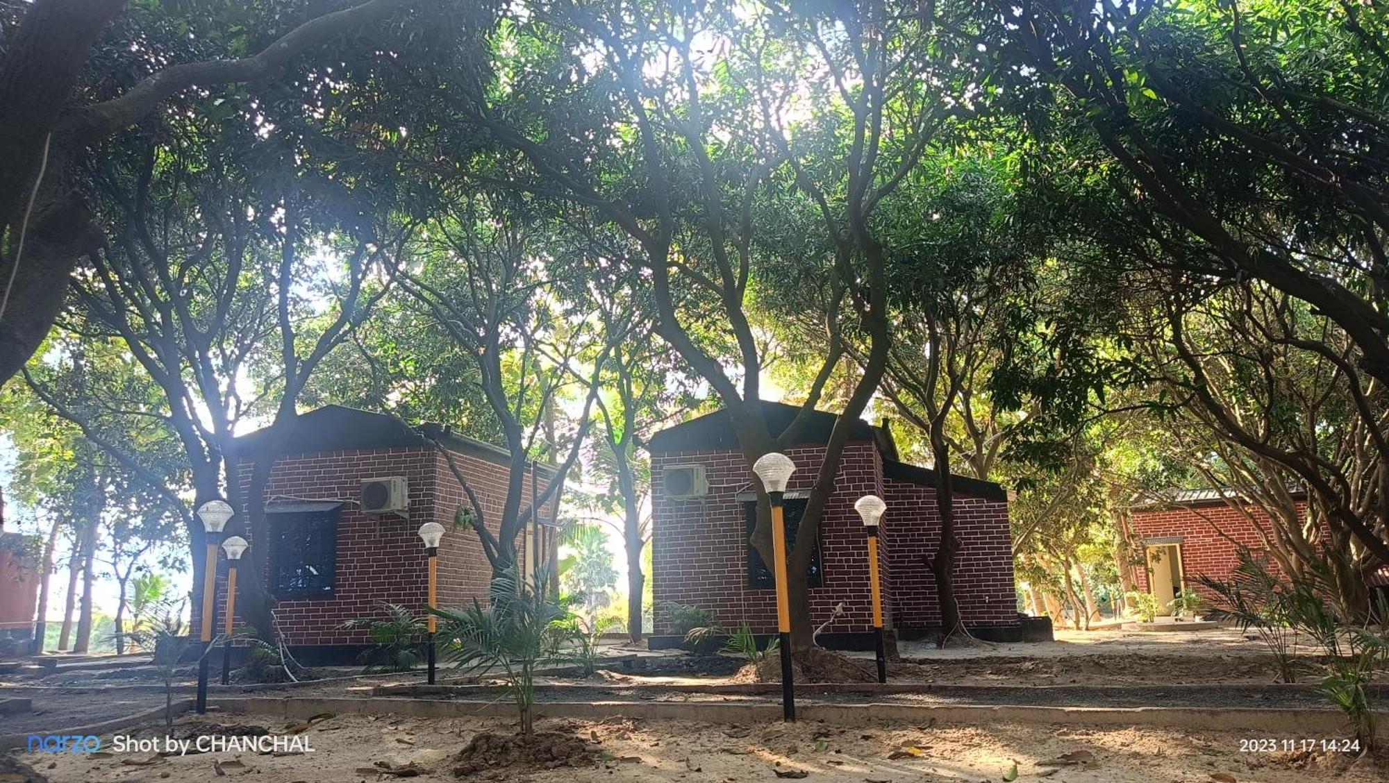 Modhubon Agro Tourism Hotell Bolpur Exteriör bild