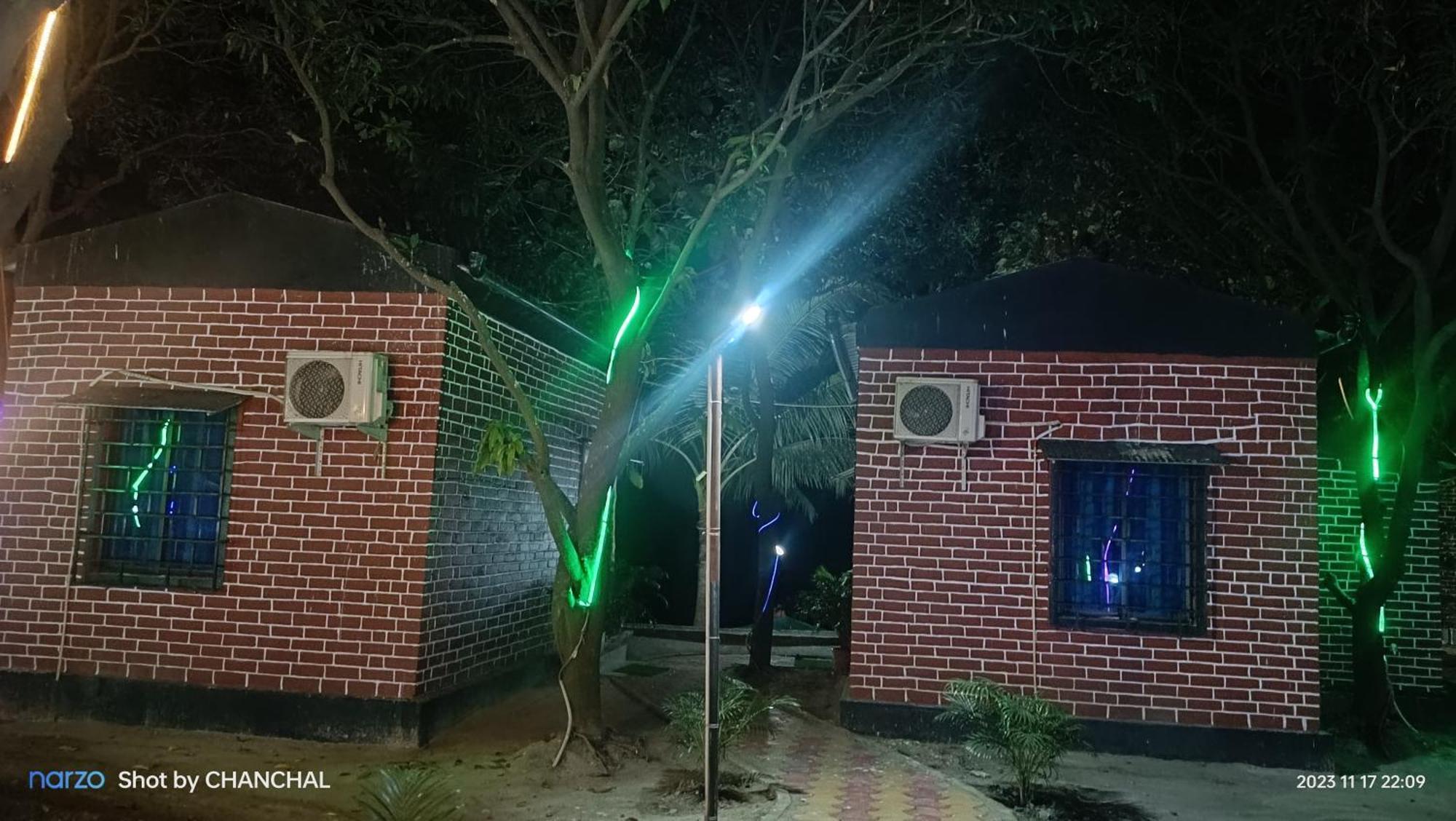 Modhubon Agro Tourism Hotell Bolpur Exteriör bild