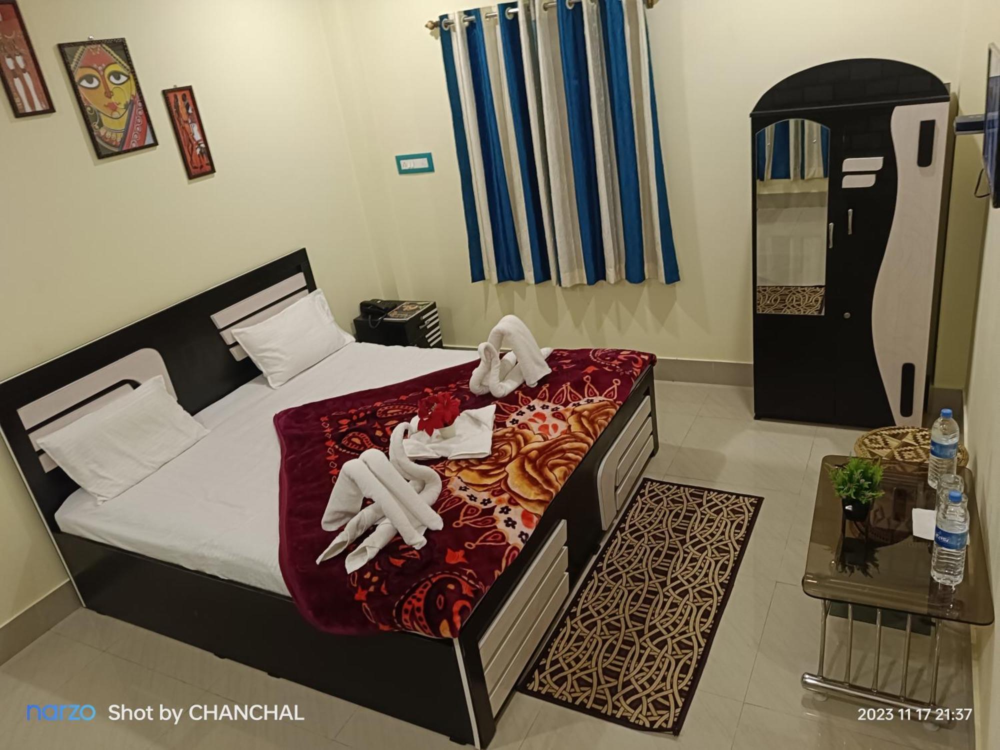 Modhubon Agro Tourism Hotell Bolpur Exteriör bild