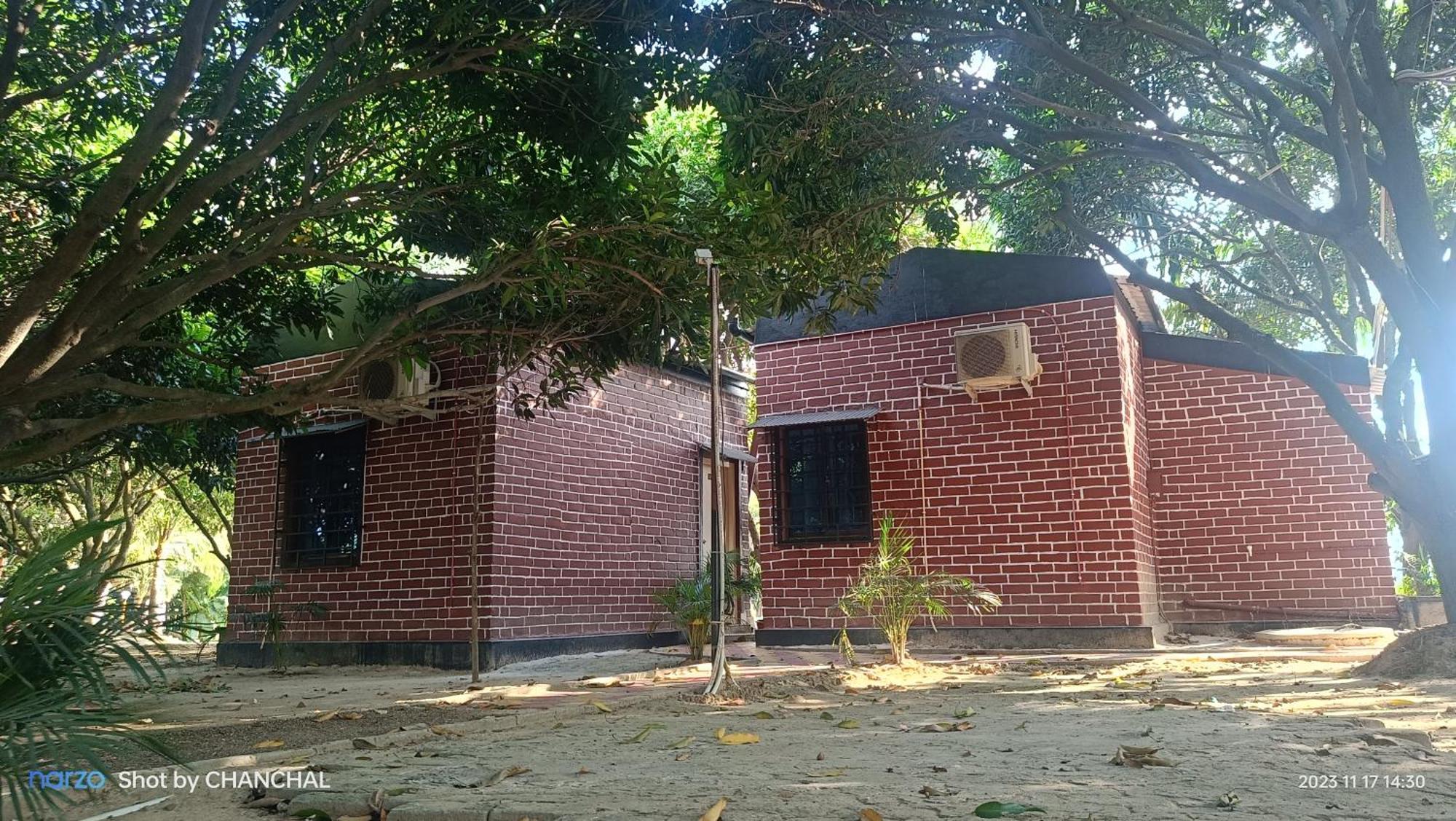 Modhubon Agro Tourism Hotell Bolpur Exteriör bild