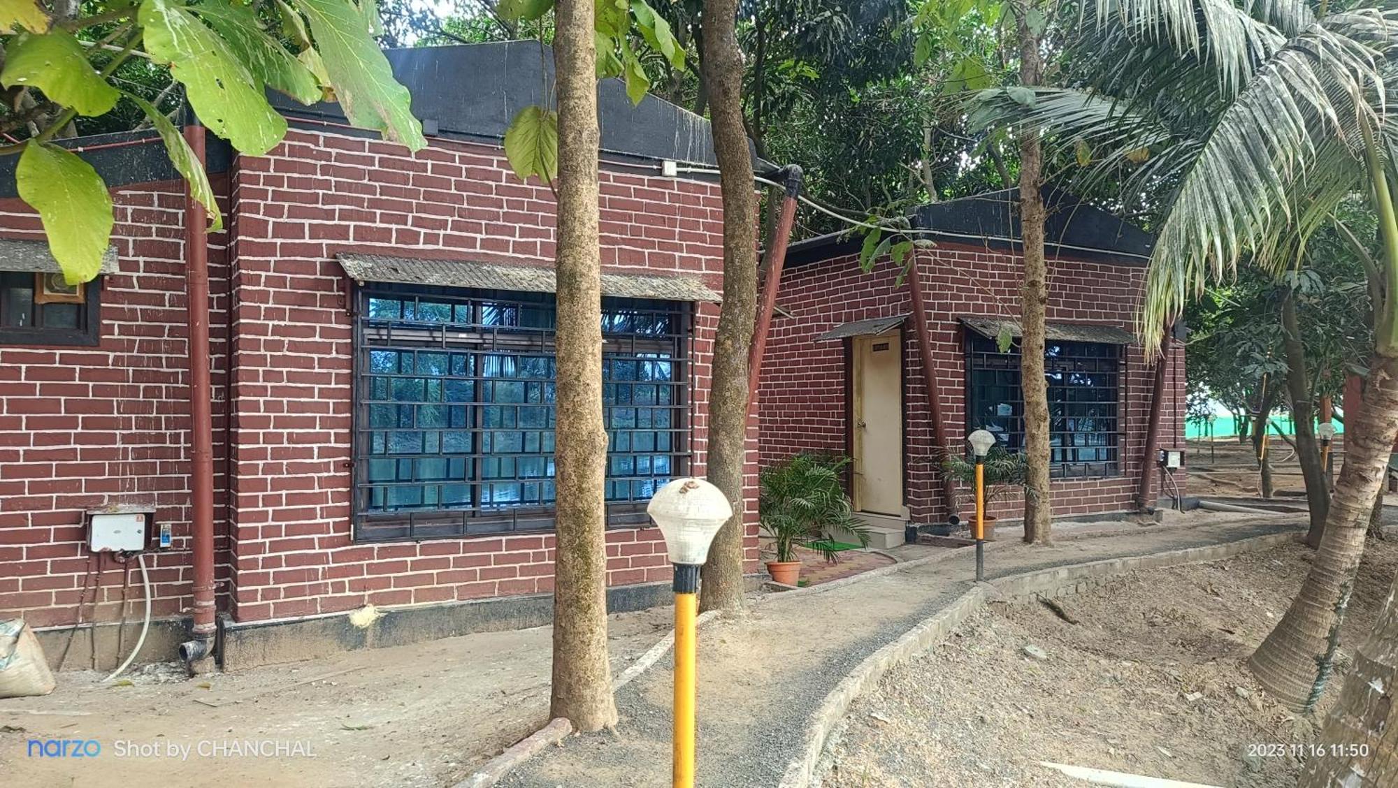 Modhubon Agro Tourism Hotell Bolpur Exteriör bild