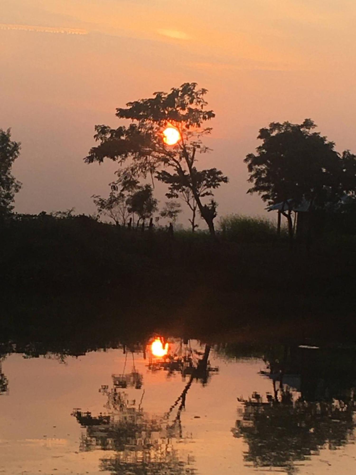 Modhubon Agro Tourism Hotell Bolpur Exteriör bild